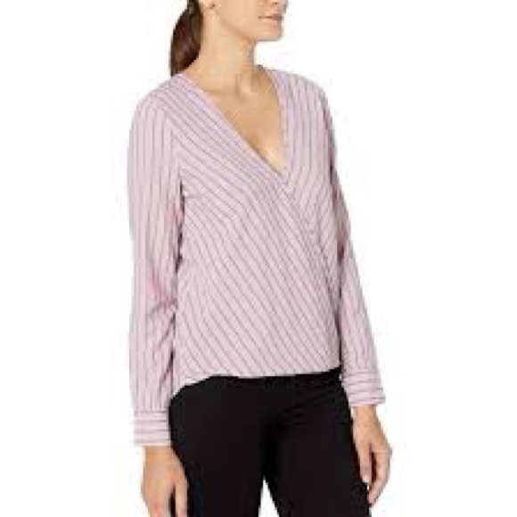 BCBG MAX Azria Wrap Hem Long Sleeve Woven Top NWT - Picture 2 of 7